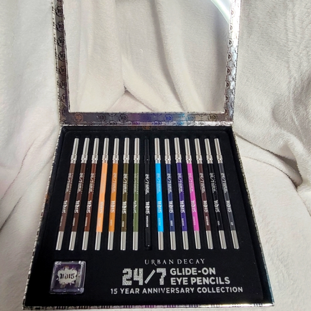 Urban Decay 24/7 Glide-on Eye Pencils